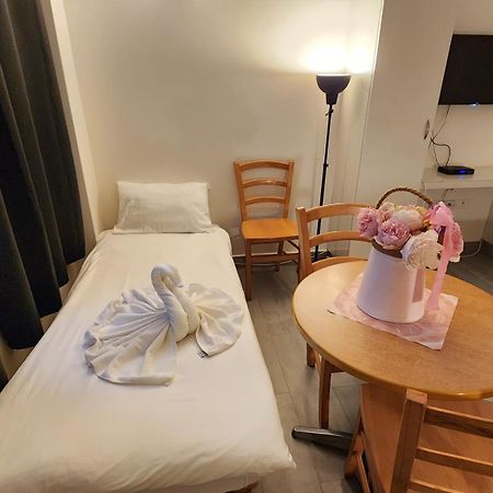 David Hameleh House Aparthotel Netánja Kültér fotó