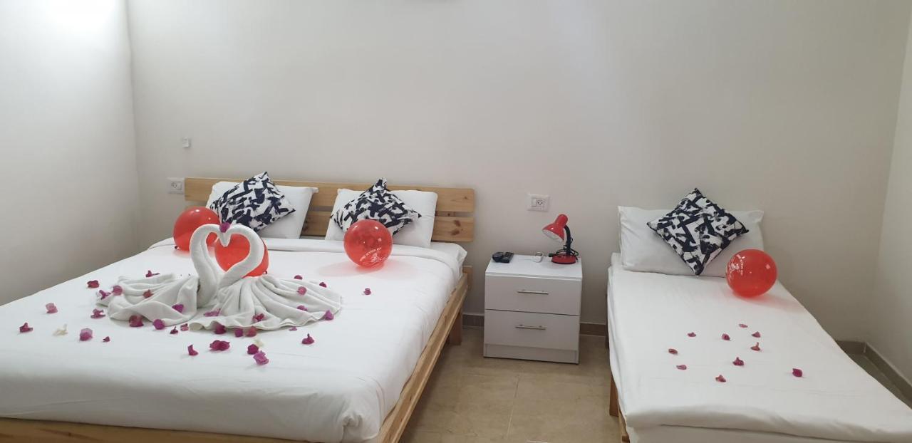 David Hameleh House Aparthotel Netánja Kültér fotó