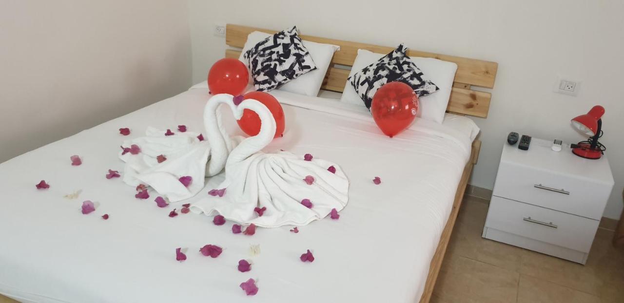 David Hameleh House Aparthotel Netánja Kültér fotó