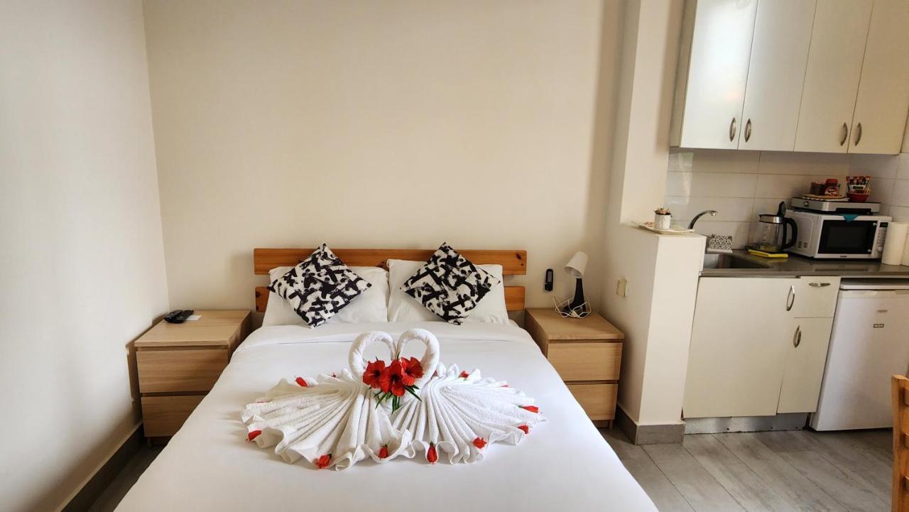 David Hameleh House Aparthotel Netánja Kültér fotó