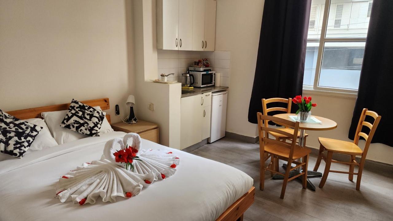 David Hameleh House Aparthotel Netánja Kültér fotó
