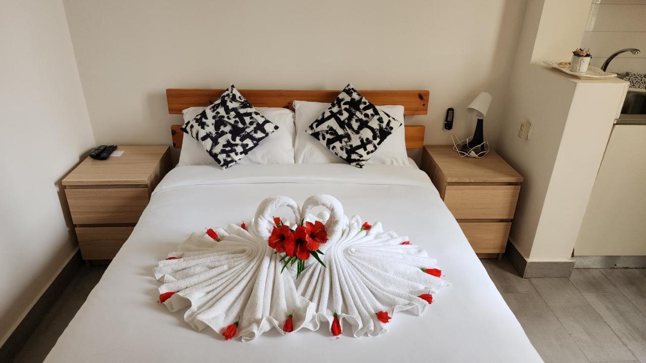 David Hameleh House Aparthotel Netánja Szoba fotó